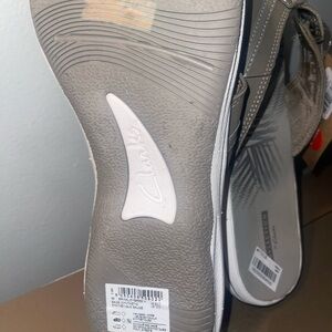 Clarks women Slip on Sandle